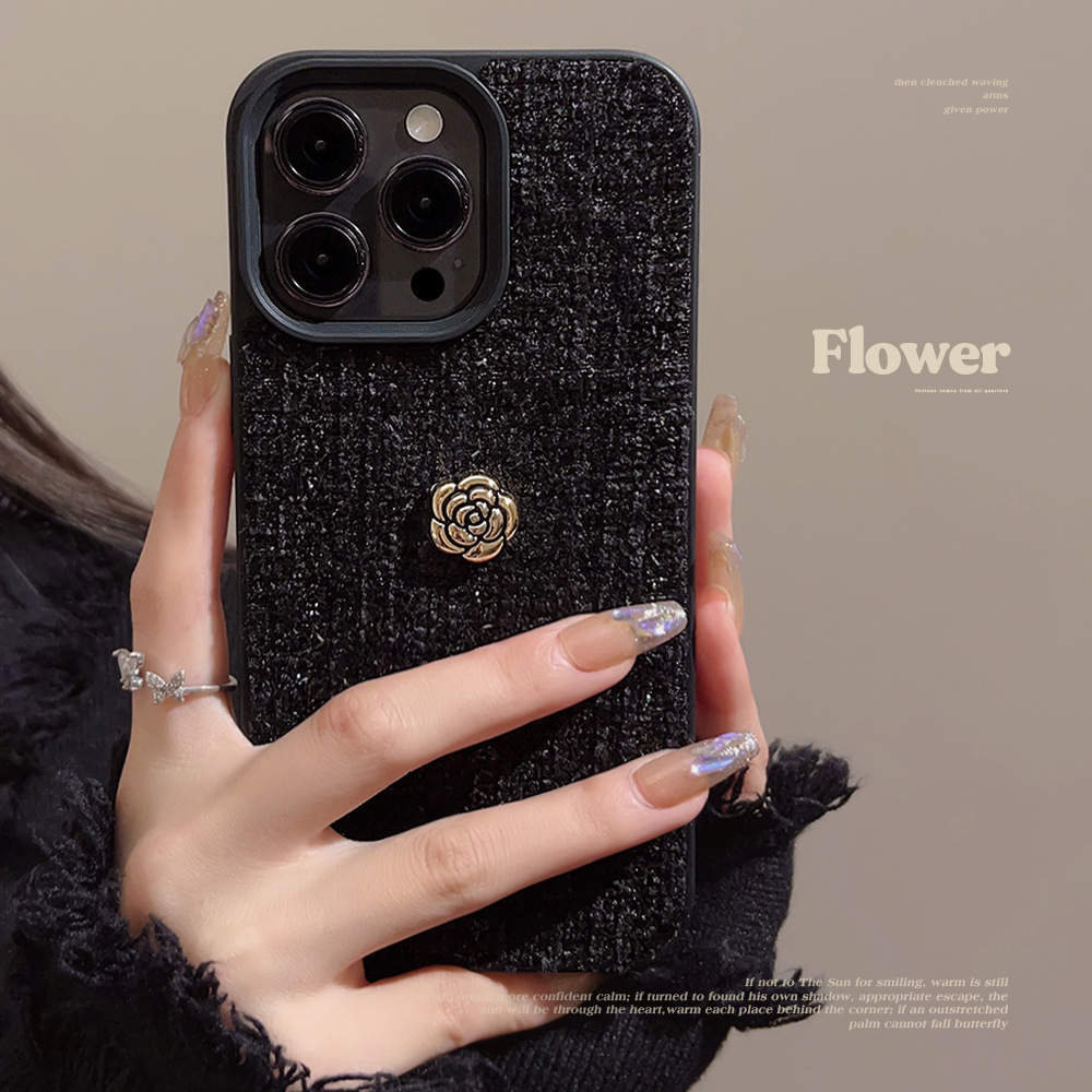 럭셔리 3D 골든 카멜리아 꽃무늬 폰케이스 아이폰 17 - Embroidery Embellishments 리뷰 및 가격