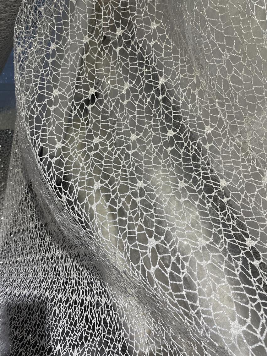 흰색 반짝이 반짝 이는 불규칙한 메쉬 질감 디자이너 D - Crystal Mesh Fabric 리뷰 및 가격